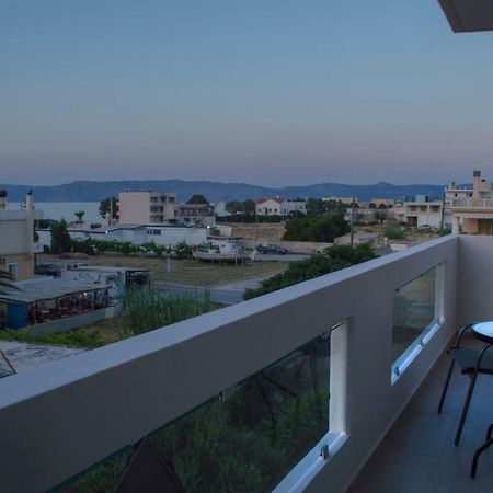 Tonia'S Apartment กิสเซมอส ภายนอก รูปภาพ