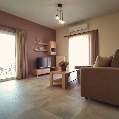 Tonia'S Apartment กิสเซมอส ภายนอก รูปภาพ
