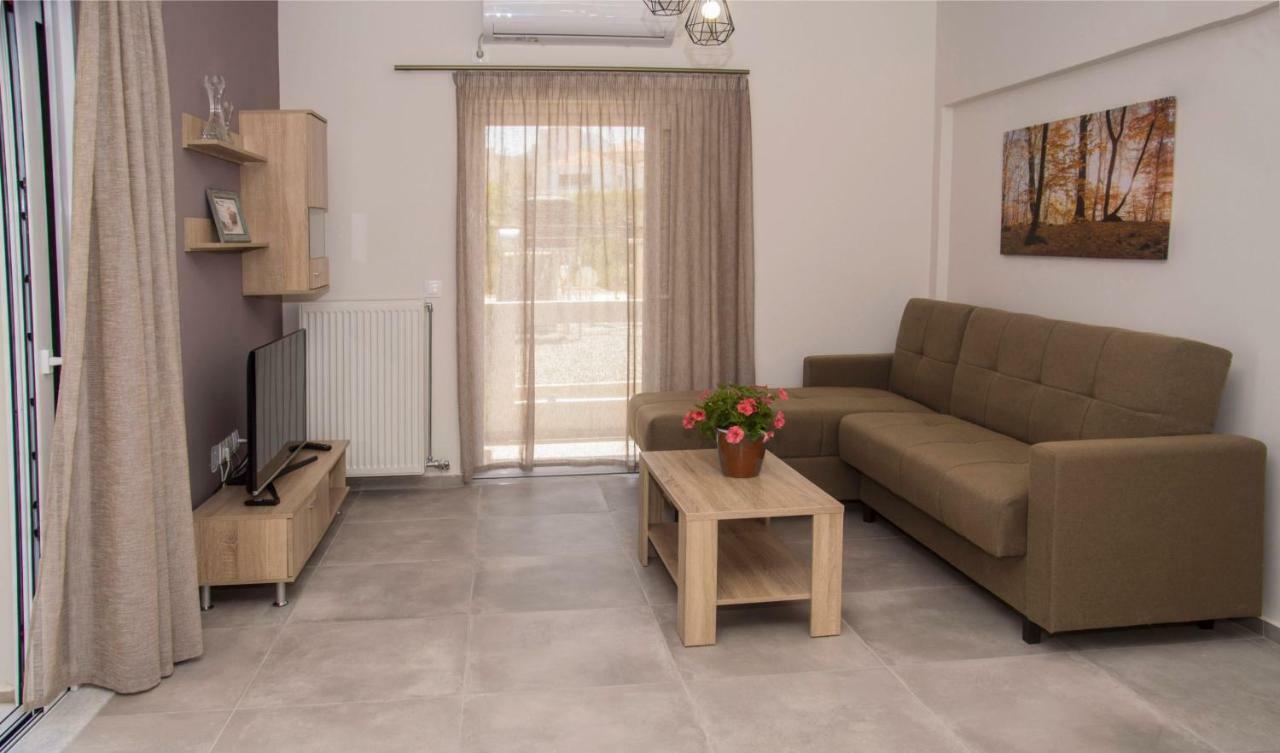 Tonia'S Apartment กิสเซมอส ภายนอก รูปภาพ