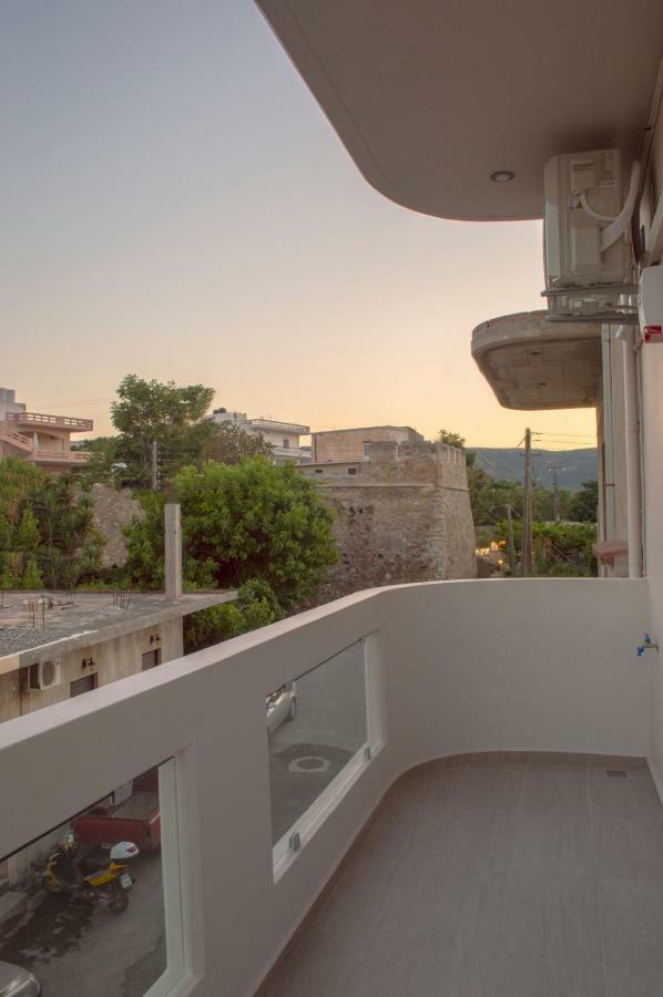Tonia'S Apartment กิสเซมอส ภายนอก รูปภาพ